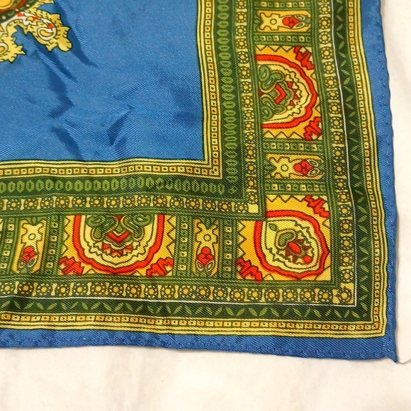 Exclusive Design *Price Firm* - Picture 6 of 7